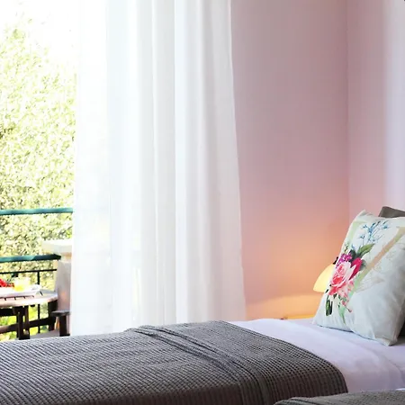 Willa Belvedere Rosa Tsoukaládhes