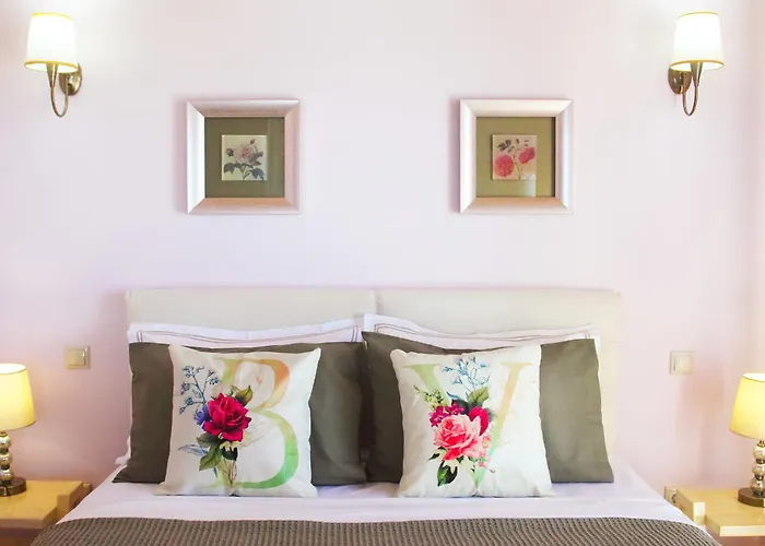 ヴィラ Belvedere Rosa Tsoukaládhes